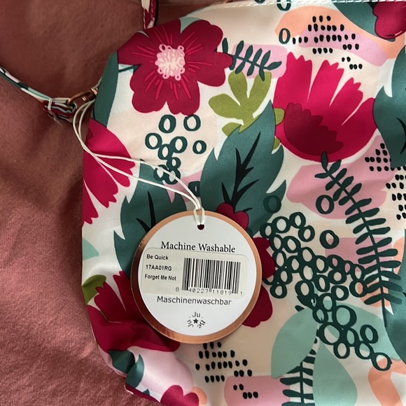 Jujube limited release be quick forget me not and free mini happy planner cover. - Picture 3 of 7